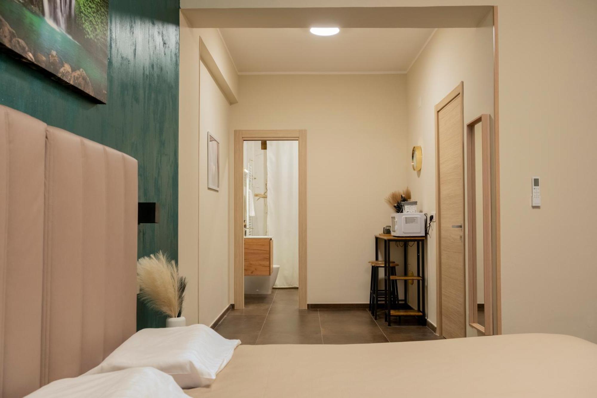 Russ0 Rooms Καταντζάρο Εξωτερικό φωτογραφία
