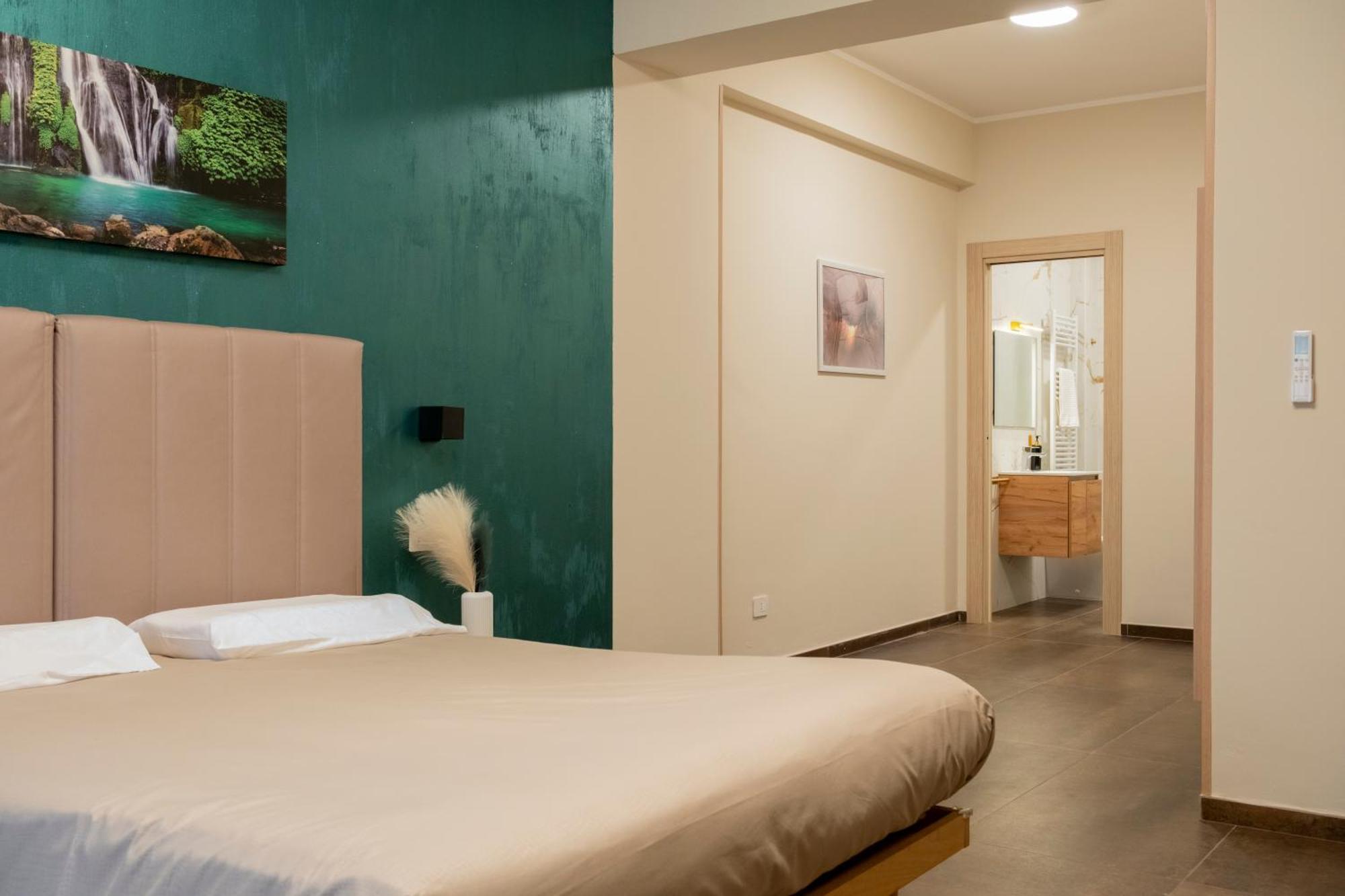 Russ0 Rooms Καταντζάρο Εξωτερικό φωτογραφία